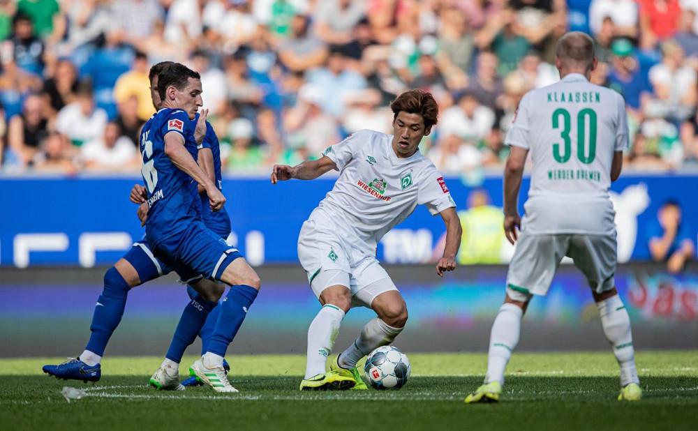  不莱梅主场雨战艰难战平云达不来梅  